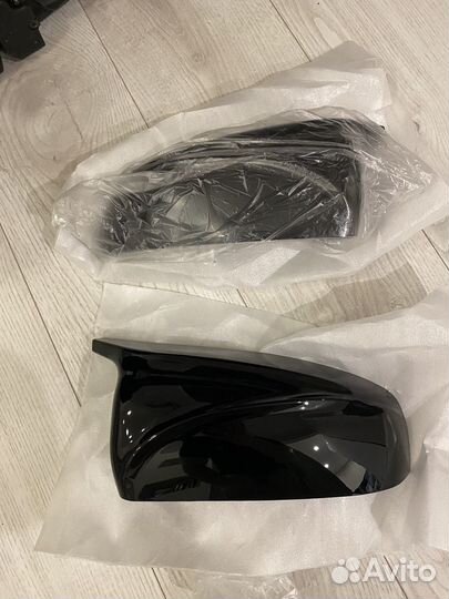 Накладки на зеркала BMW E70