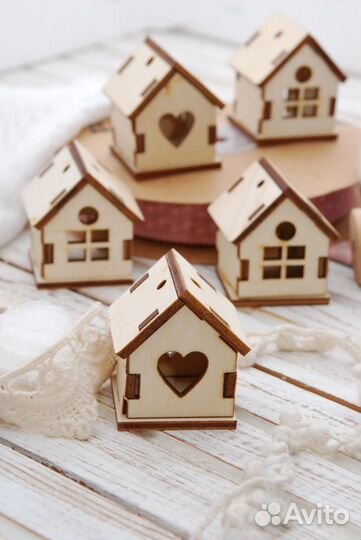 Домик для декора. Новогодний декор