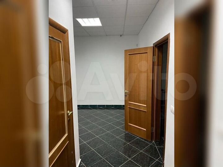 Помещение свободного коммерческого назначения, 141.47м²