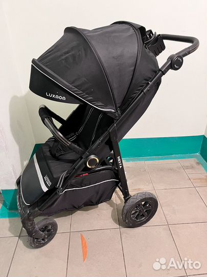 Прогулочная коляска luxmom Siesta