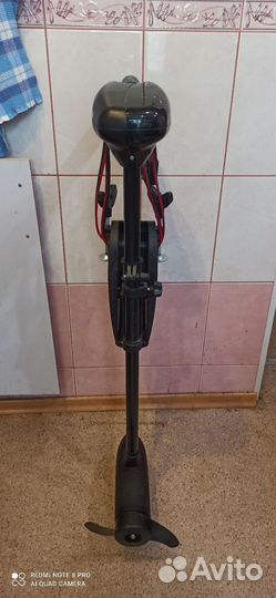 Лодочный электромотор с аккумулятором