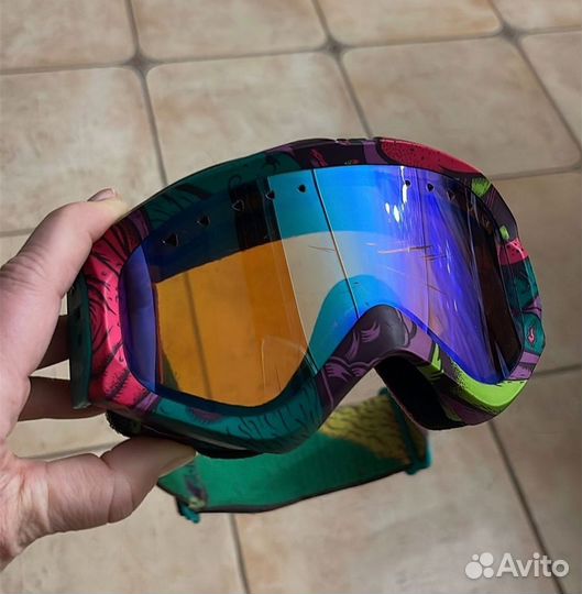 Головной шлем, очки