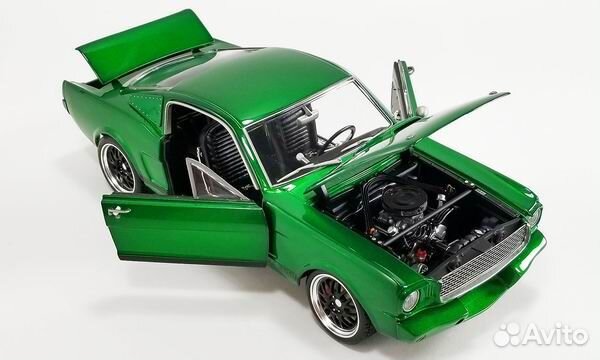 Ford Shelby GT350R Green Hornet 1965 1/18