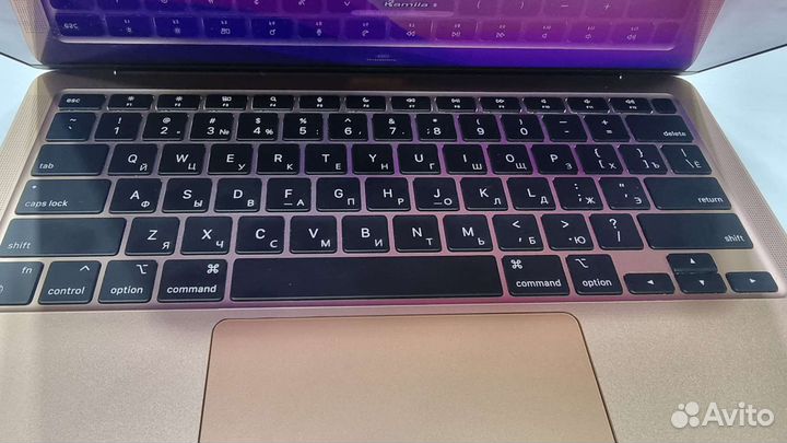 Лазерная гравировка клавиатуры macbook