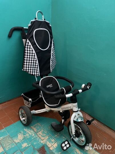 Детский велосипед с родительской ручкой