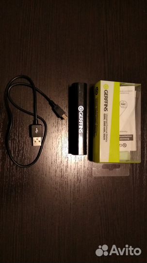 Внешняя аккумуляторная батарея Gerffins 2000 мАч