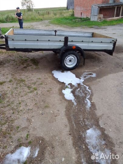 Прицеп легковой