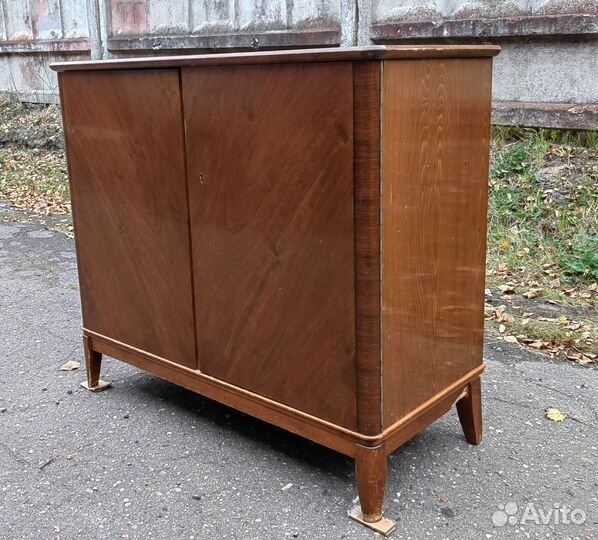 Винтажная тумба хайборд