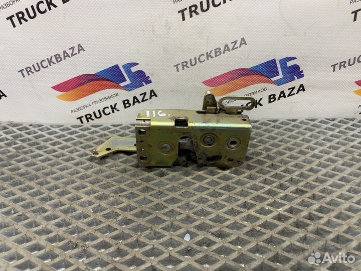 81626806143 Замок двери левой