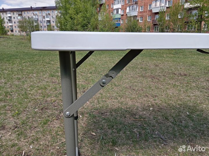 Стол складной усиленный 121х61х74 см