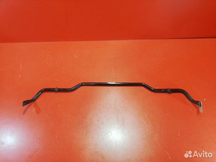 Стабилизатор задний Volkswagen Golf 1K1 AXW