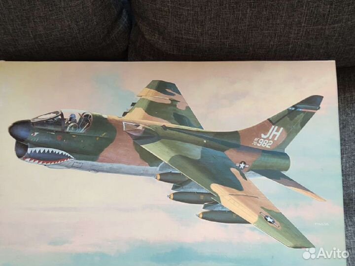 Модель A-7D Corsair Hasegawa 1/48