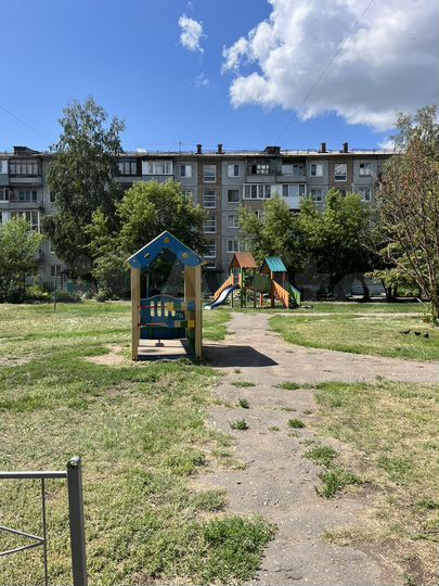 2-к. квартира, 53 м², 4/9 эт.