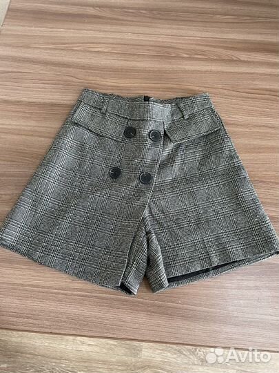 Шорты женские