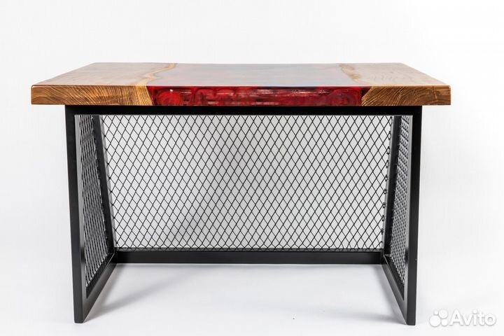 Стол из эпоксидной смолы овечкин легенда