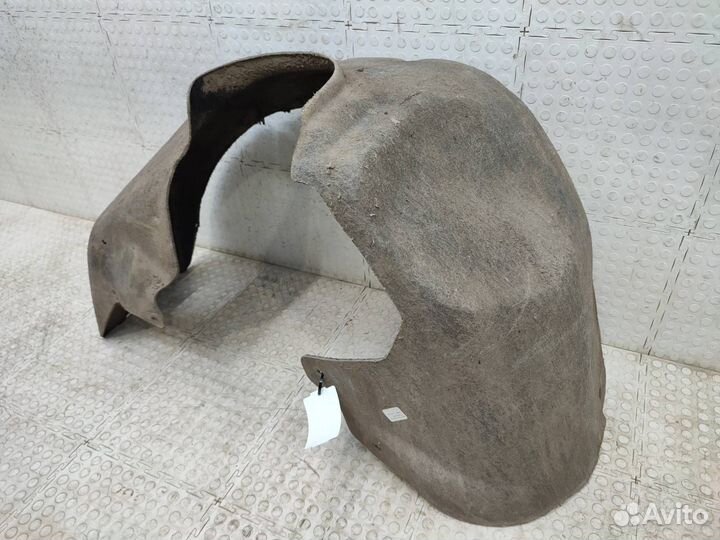 Подкрылок передний правый LADA Granta 2018