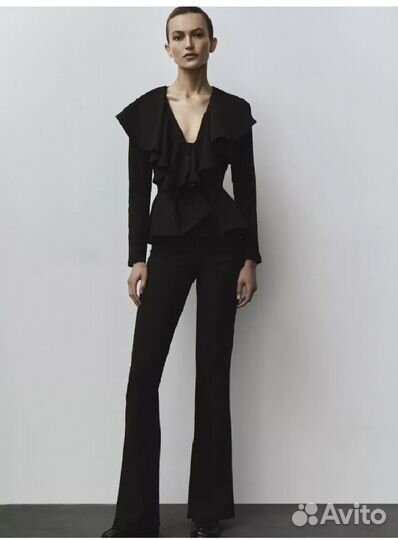 Костюм женский