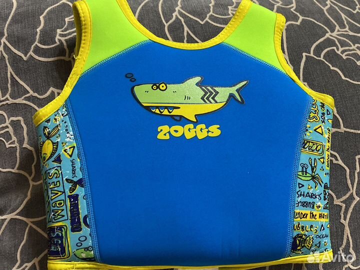 Жилетка для плавания