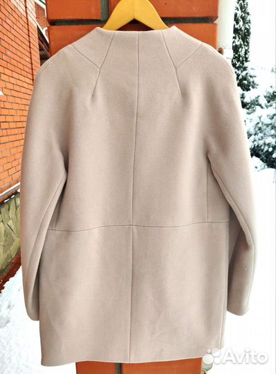 Пальто женское демисезонное 44 размера