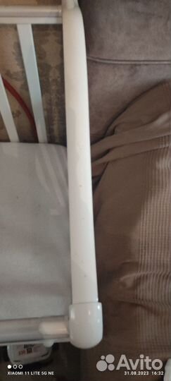 Детская кроватка с матрасом