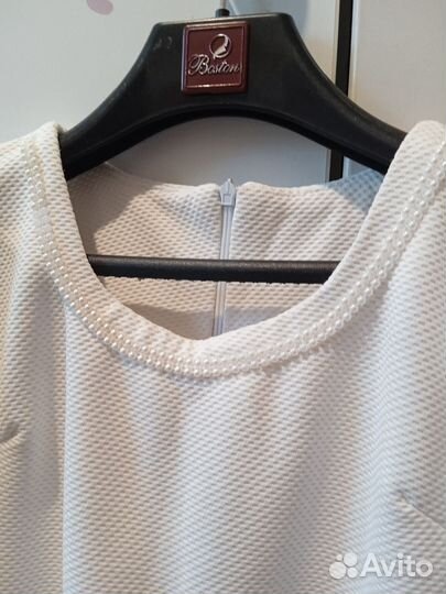 Платье для девочки 122- 128 белое