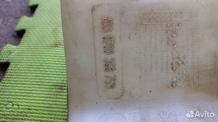 Бачок омывателя Рено - лагуна 2