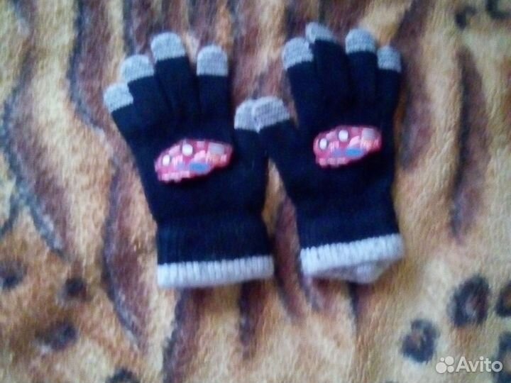 Перчатки