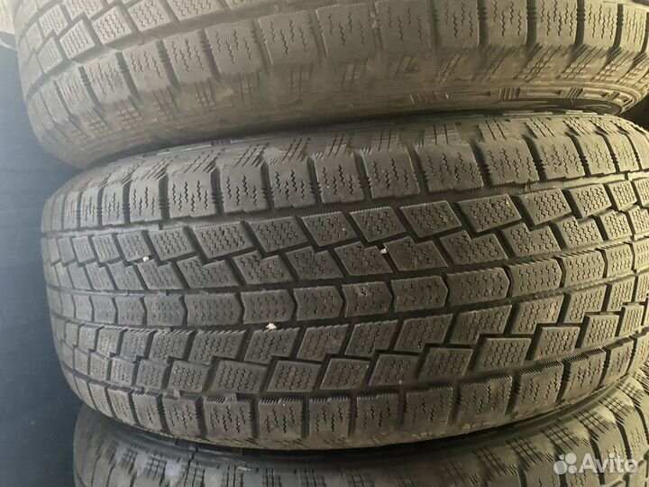 Hankook Nordik IS RW08 235/60 R18