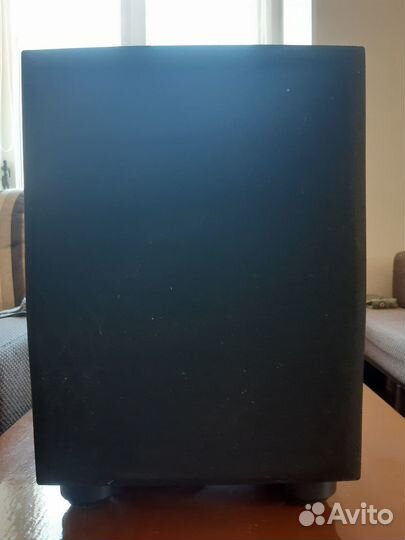 Продаю активный subwoofer GBL