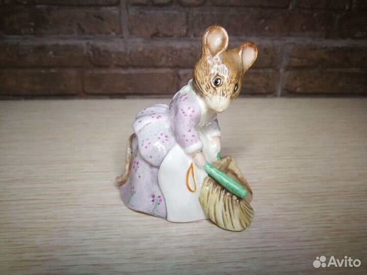 Фарфор Royal Albert Hunca Munca Beatrix Potter