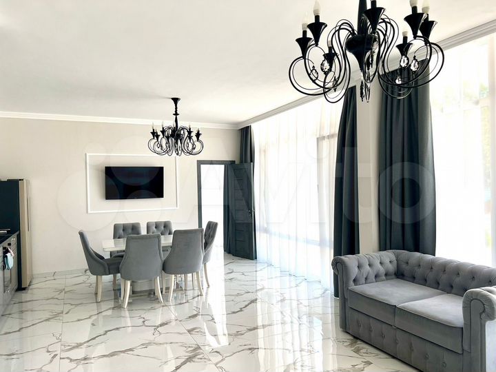 Дом 160 м² на участке 5 сот.