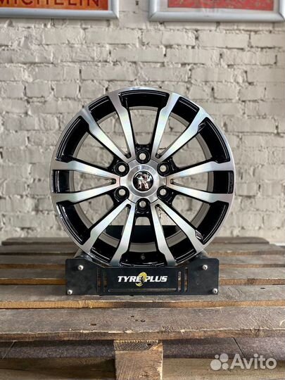 Новые литые диски для Toyota Hilux LC300 R18