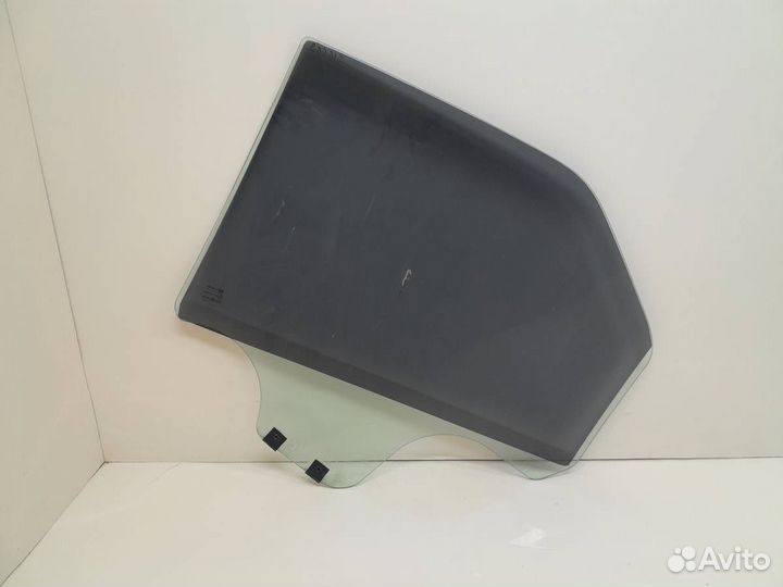 Стекло двери задней правой Renault Logan 1 2005-20