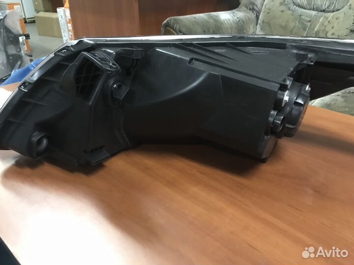 Киа Рио 3 седан фонарь задний в крыло