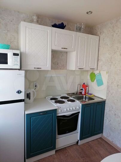 2-к. квартира, 42 м², 2/4 эт.