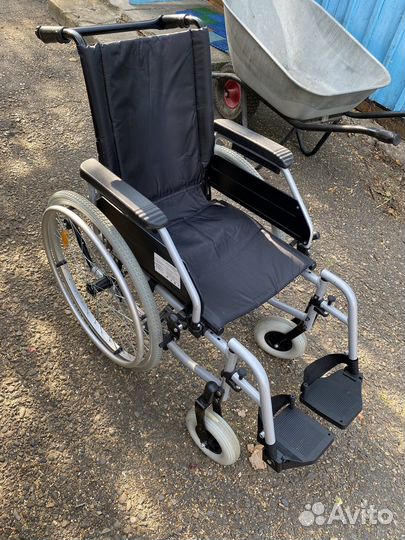 Кресло-каляска KY 954 LGC (инволидное кресло)