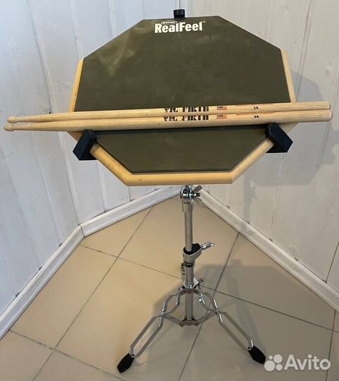 Стойка Tornado by Mapex с пэдом и палочками