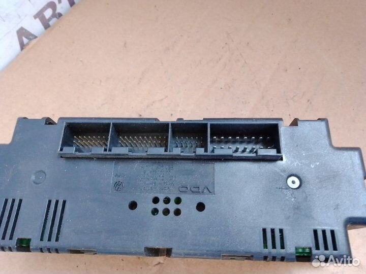 Блок управления климат-контролем Volkswagen Passat