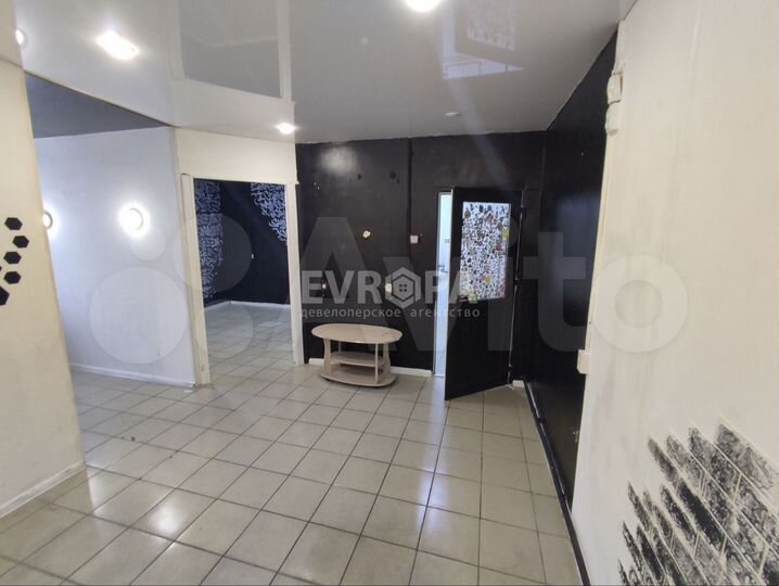 Офис 40 и 11 кв м