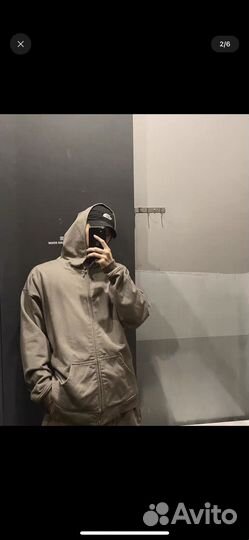 Зип худи essentials