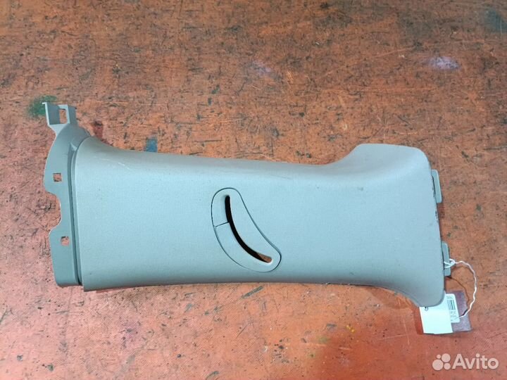 Обшивка салона Toyota Wish ZNE14G (Заднее Левое Верхнее)