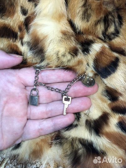 Шуба для маленькой собачки