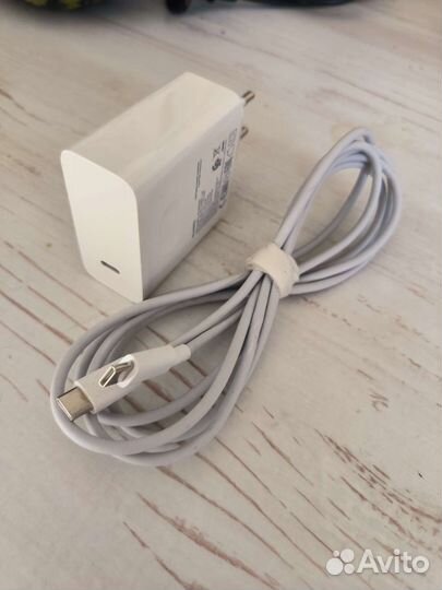 Зарядное устройство huawei 65w