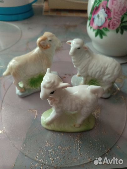 Фарфоровые статуэтки