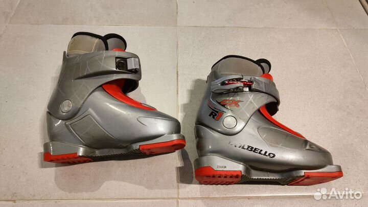 Горнолыжные ботинки детские 18,5