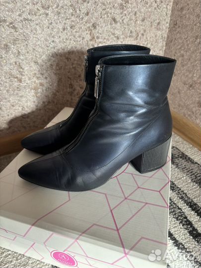 Демисезонные ботинки