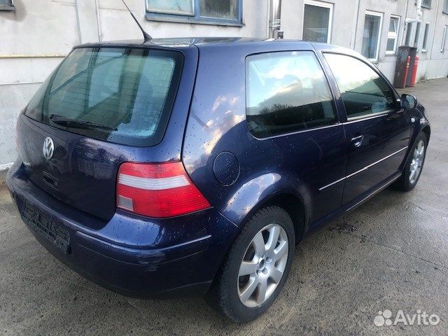 Разбор на запчасти Volkswagen Golf 4