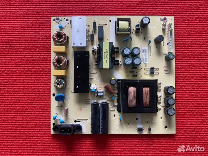 Блок питания E021M613-C1