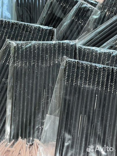 Щеточки для ресниц