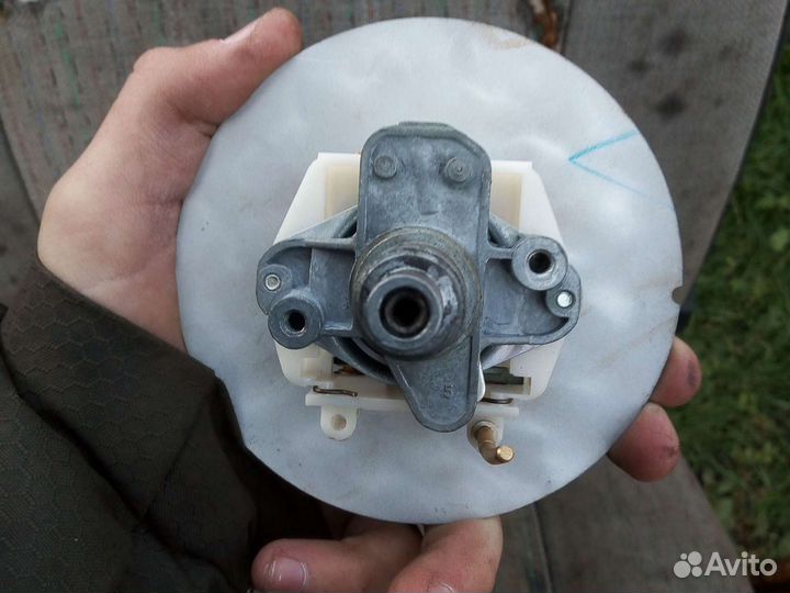 Тахометр и спидометр